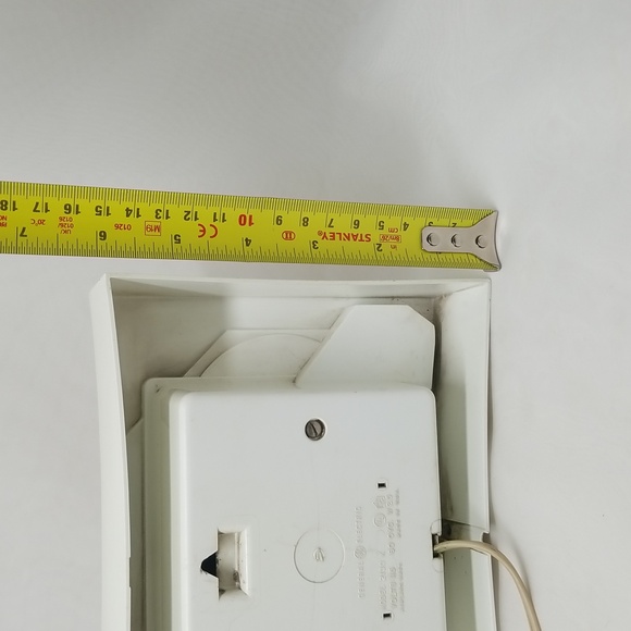 Mid Century General Electric Electric Wall Clock - Picture 8 of 17